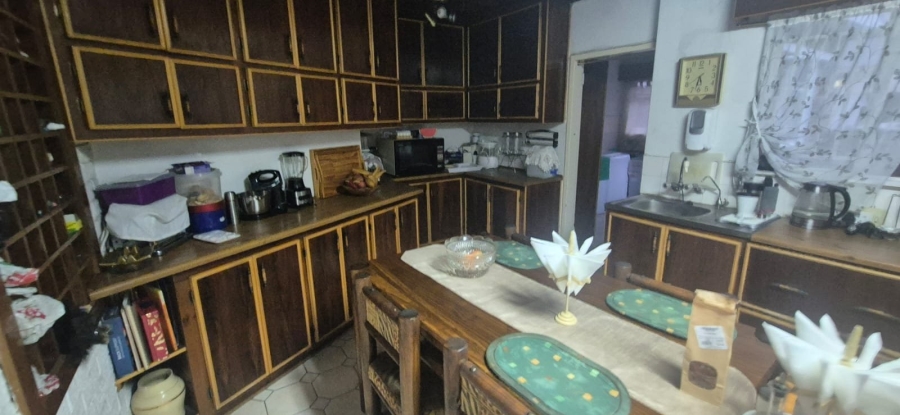 5 Bedroom Property for Sale in Heuwelsig Free State